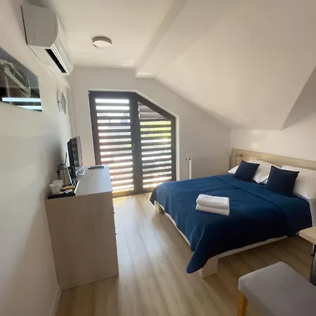 Bed & Breakfast Akoja