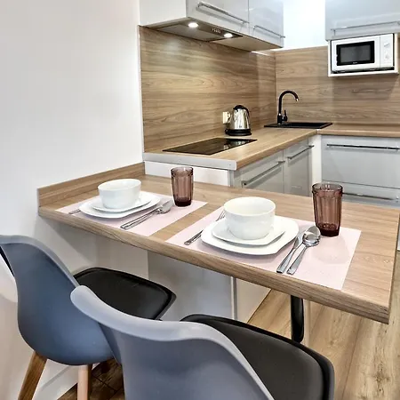 Akoja Bed & Breakfast 4*